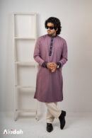 Akidah Platinum: Regal Maroon