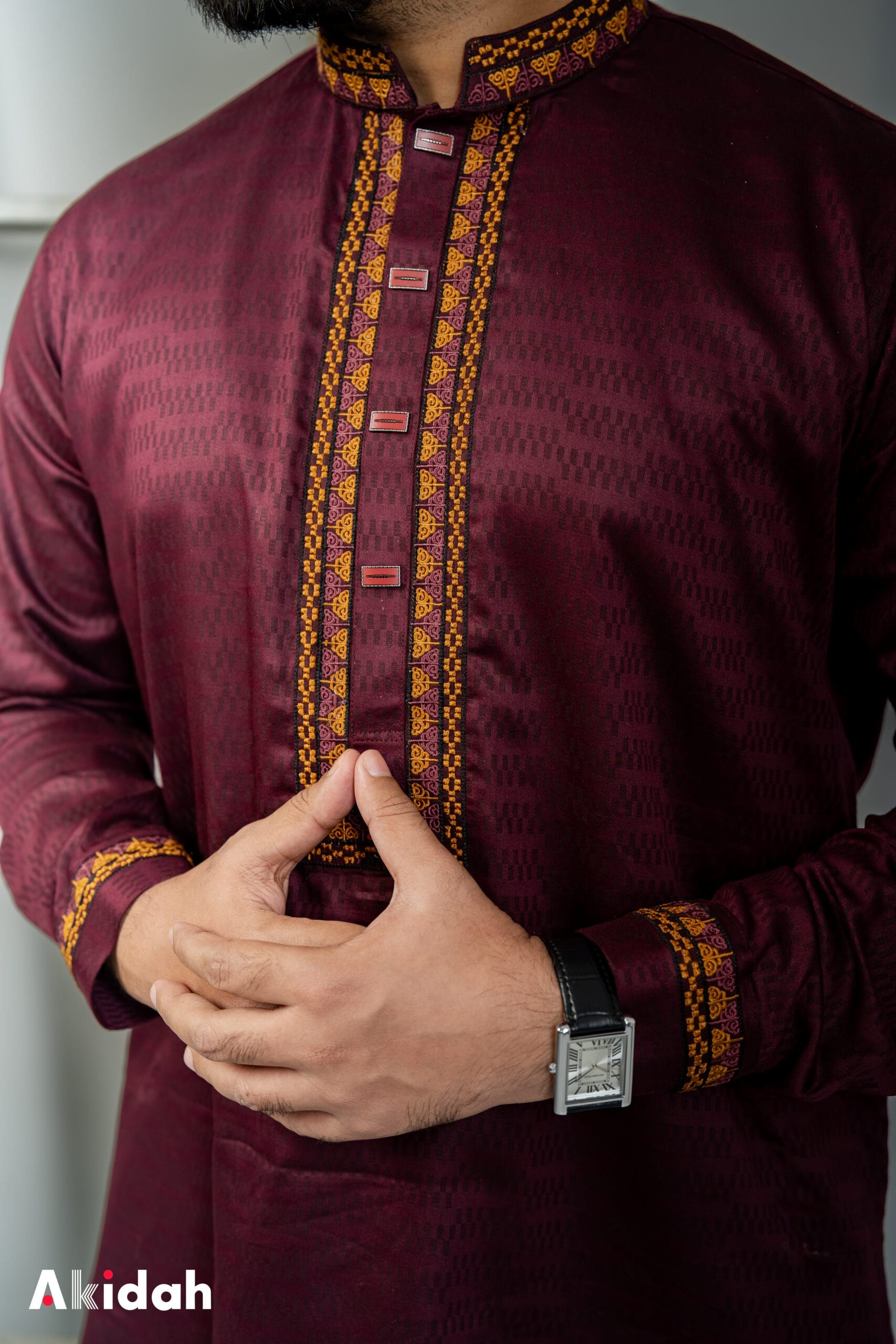 Heritage Fusion: Crimson Velvet - Image 2