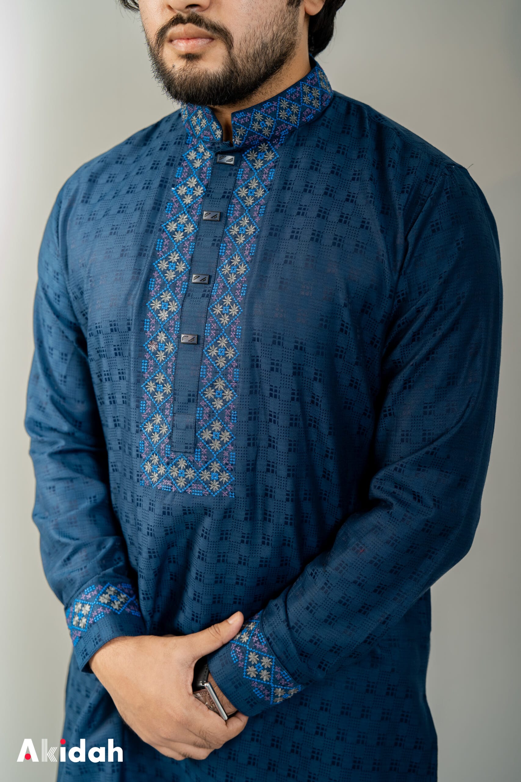 Sterling Thread: Neptune Blue - Image 4