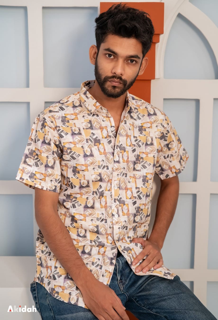 Minimalist Weave: Golden Glade